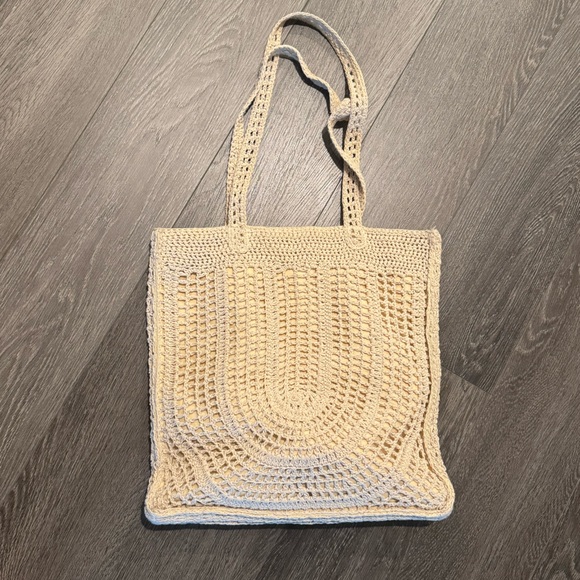 Universal Thread Handbags - Universal Thread Crochet Tote Bag